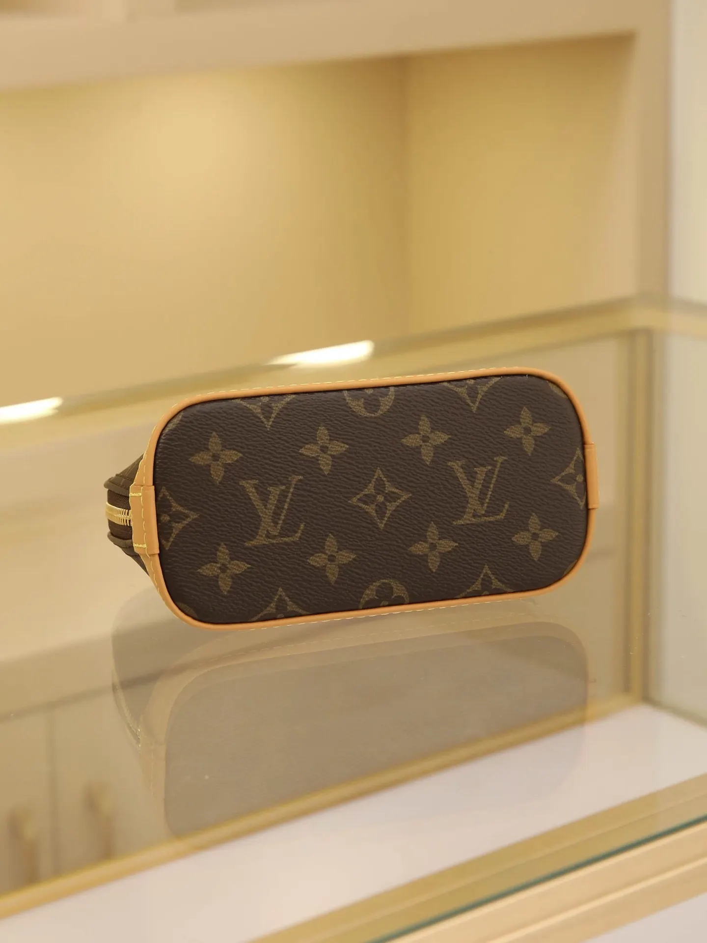LV Alma 老花 帆布 收纳包 旅行收纳款