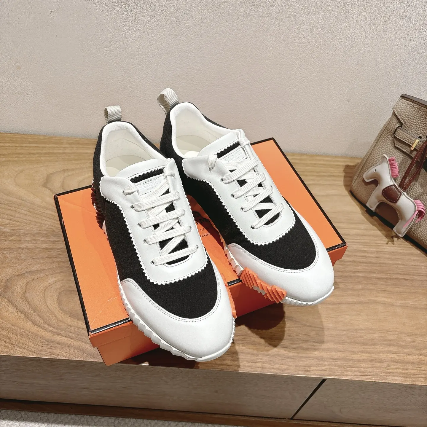 Hermès SS 运动鞋