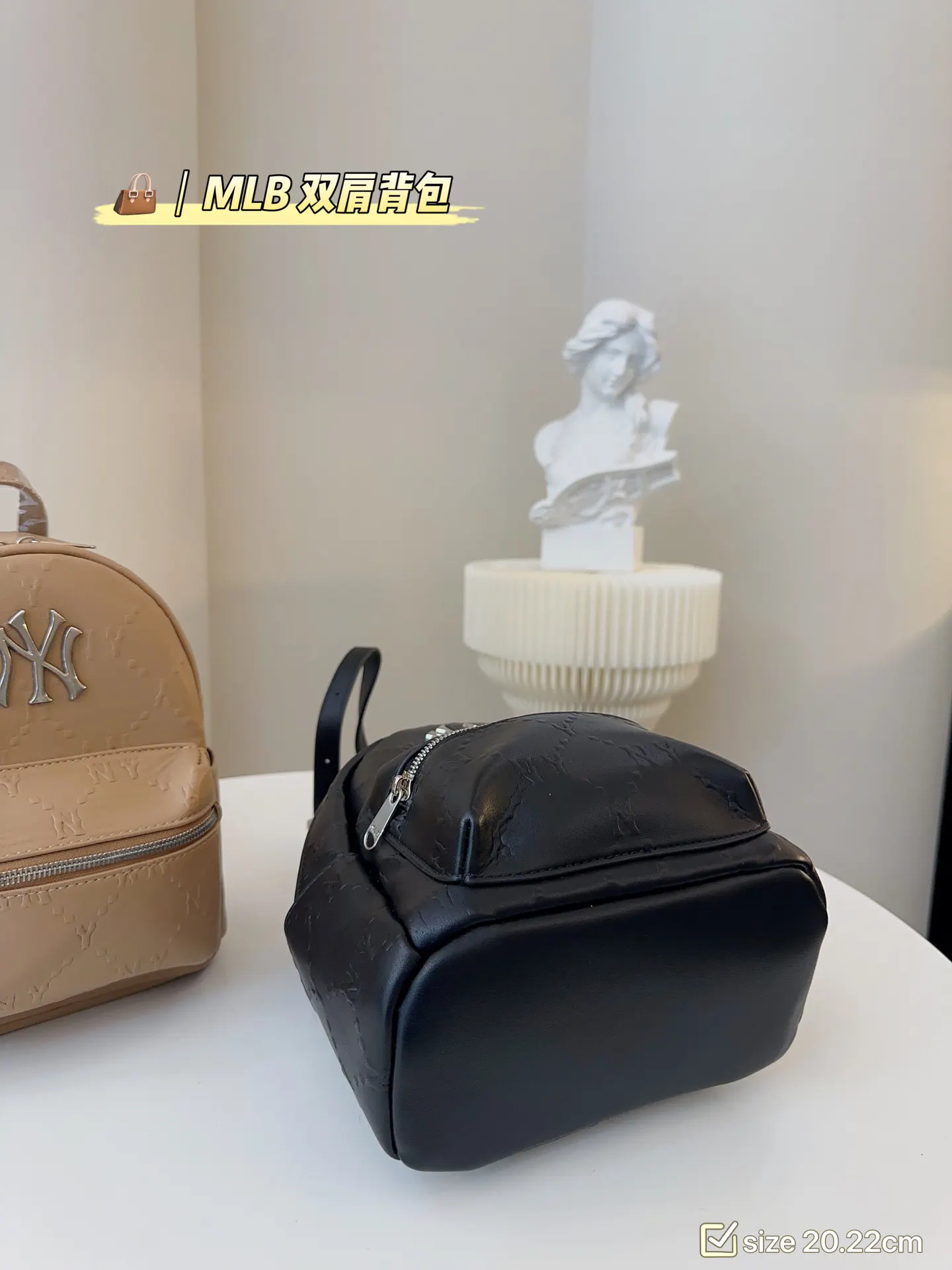 mlb钻石纹pu背包雙肩包 高級感满满 实用雙肩款(數字9) mlb钻石纹pu背包雙肩包 高級感满满 实用雙肩款(數字9)