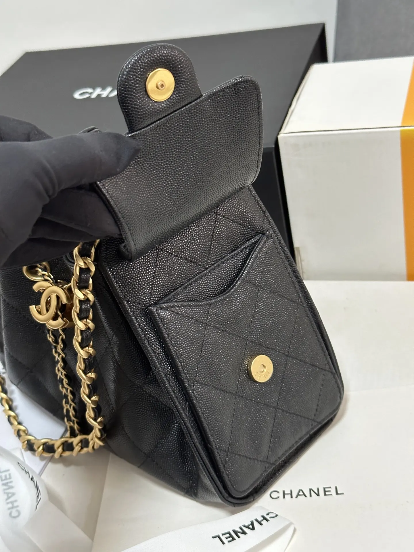 Chanel Black White Hobo Shoulder Bag Vintage Leather