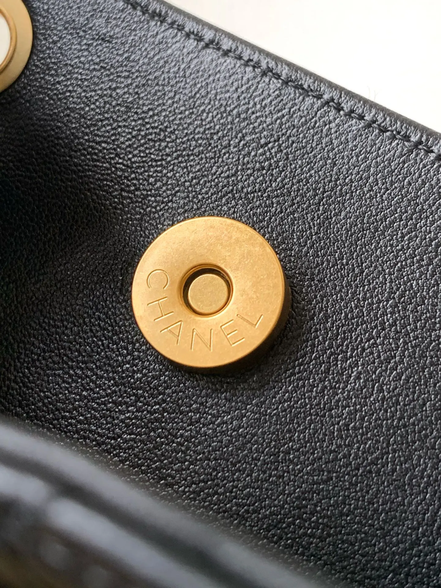金色 羊皮 雙肩包 实用雙肩款