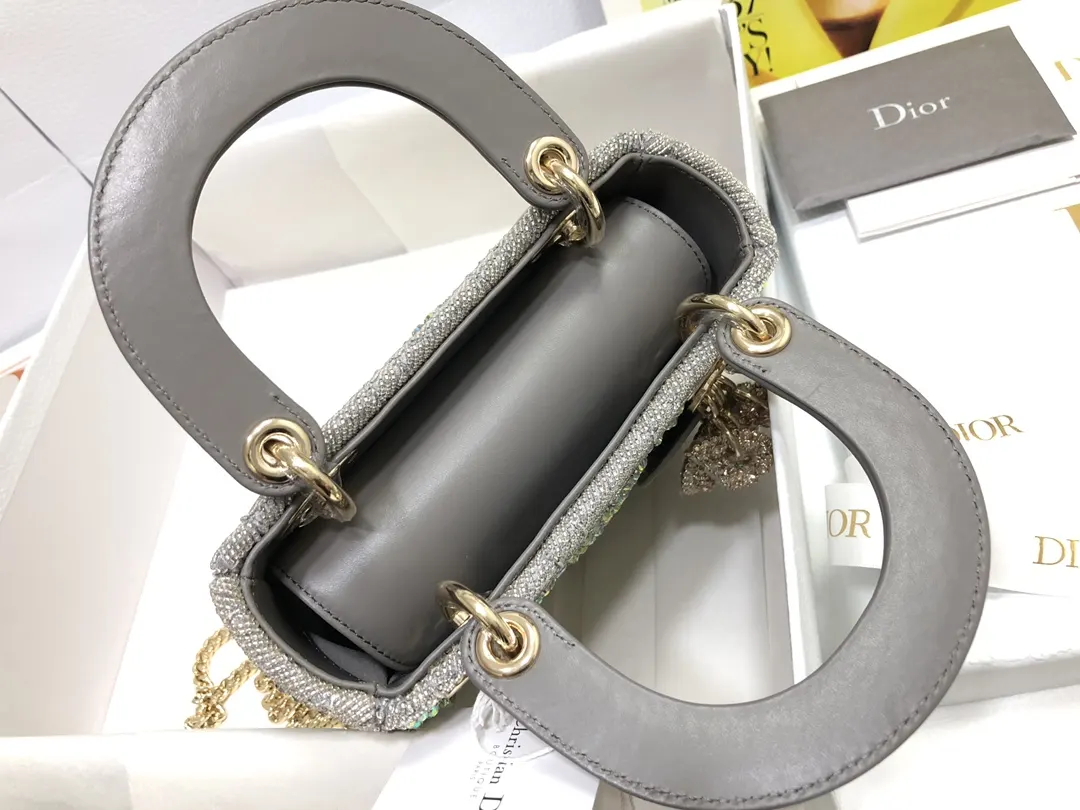白色 金色 牛皮 鏈條包 精致鏈條款