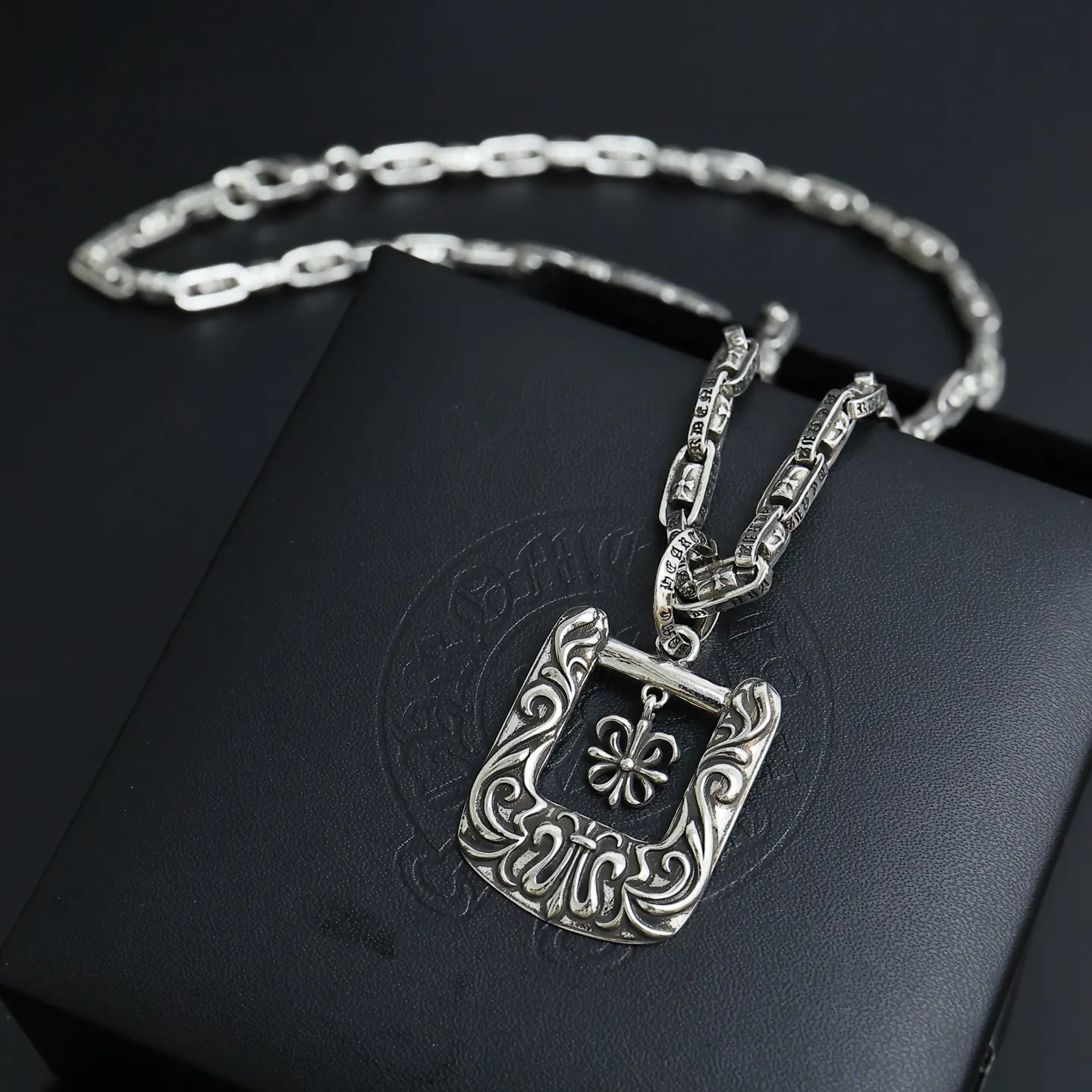 Fashion Item