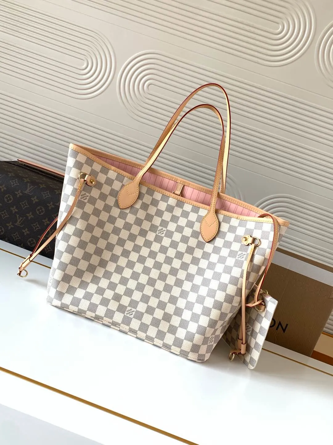Neverfull 牛皮 托特包 大容量托特款