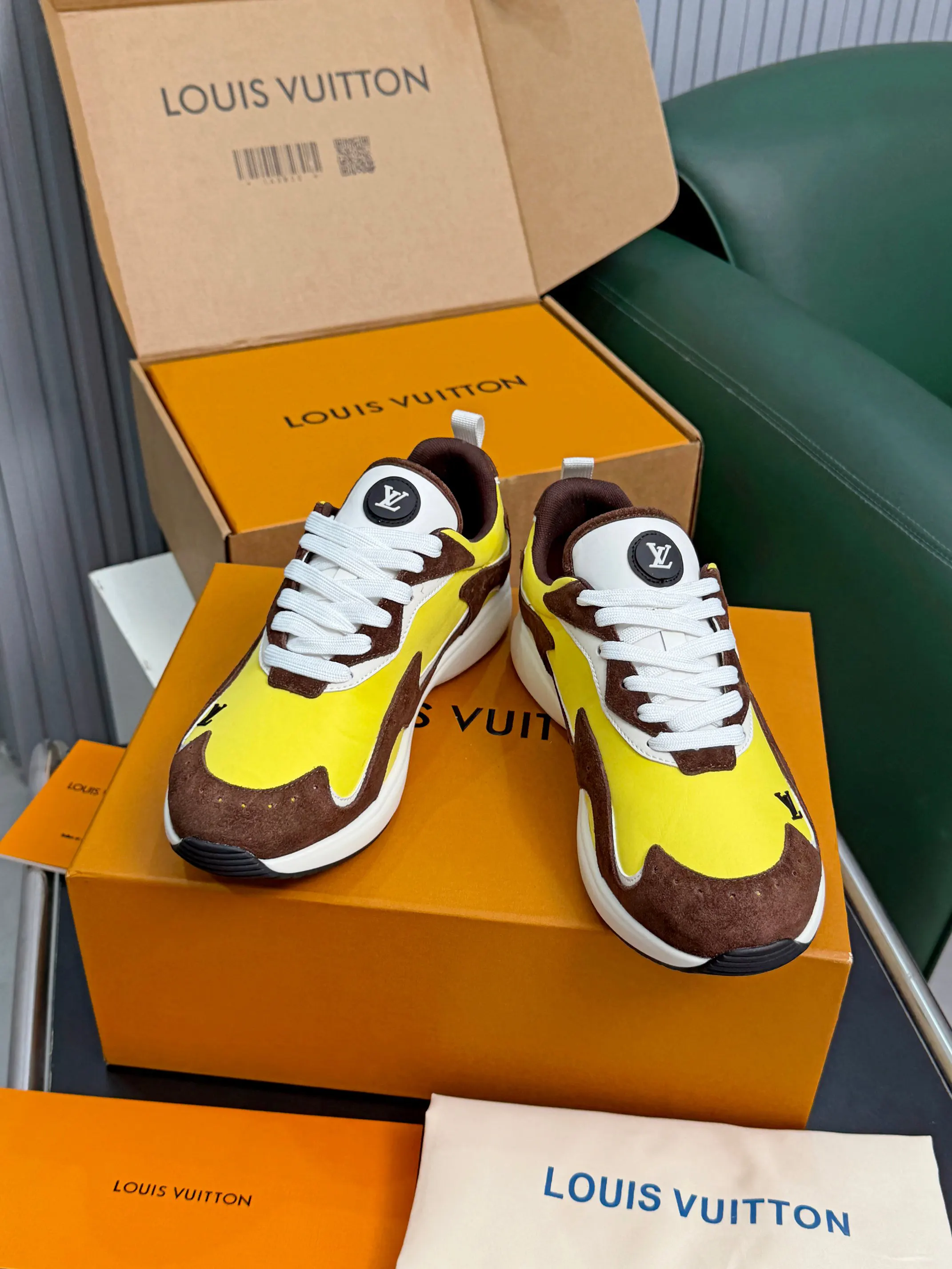 Louis Vuitton 运动鞋