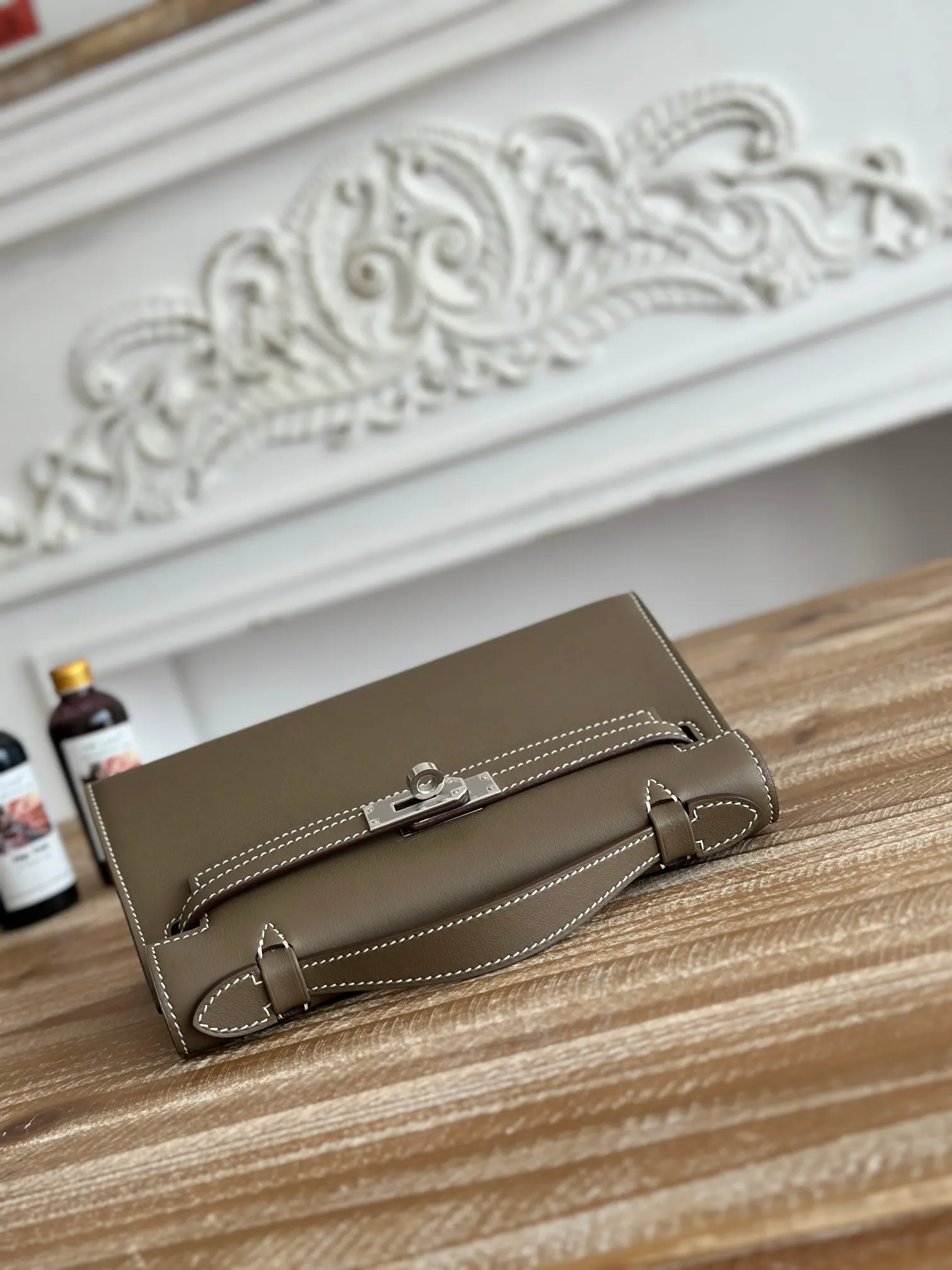 Hermes Kelly 手拿包 精致手拿款