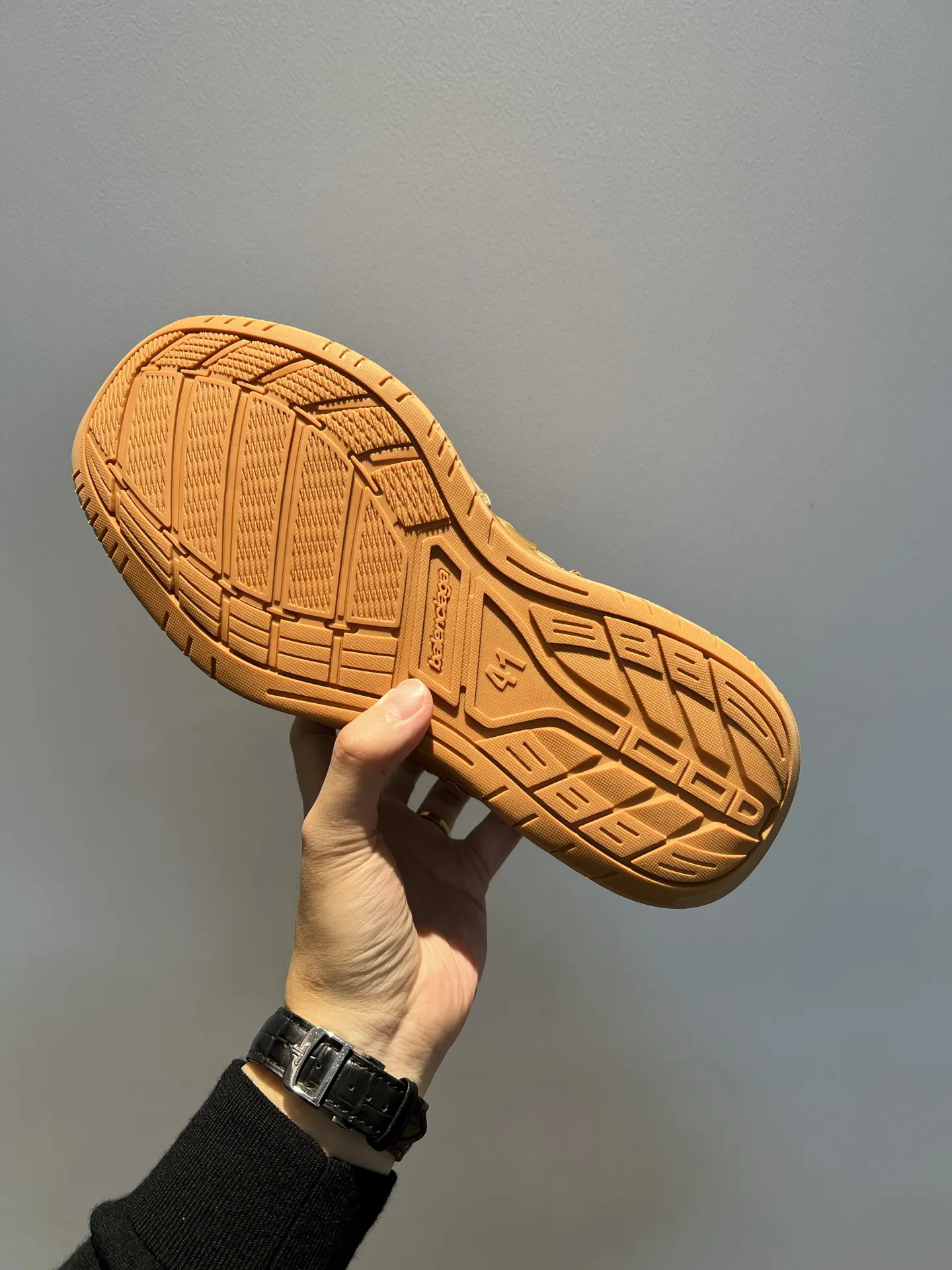 Balenciaga 牛皮 运动鞋 休闲运动