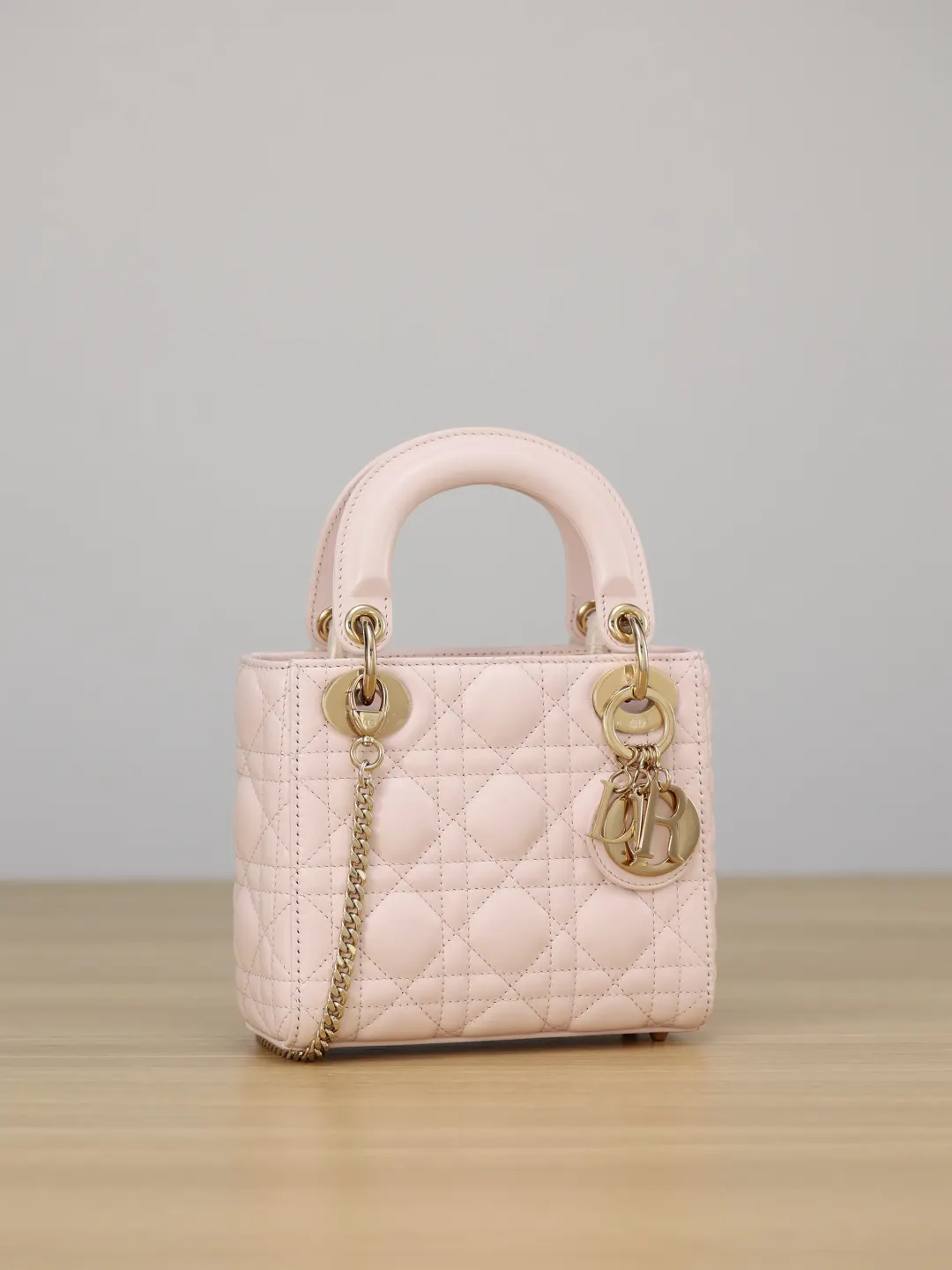 Dior Lady Dior 小号 皮革 手提包