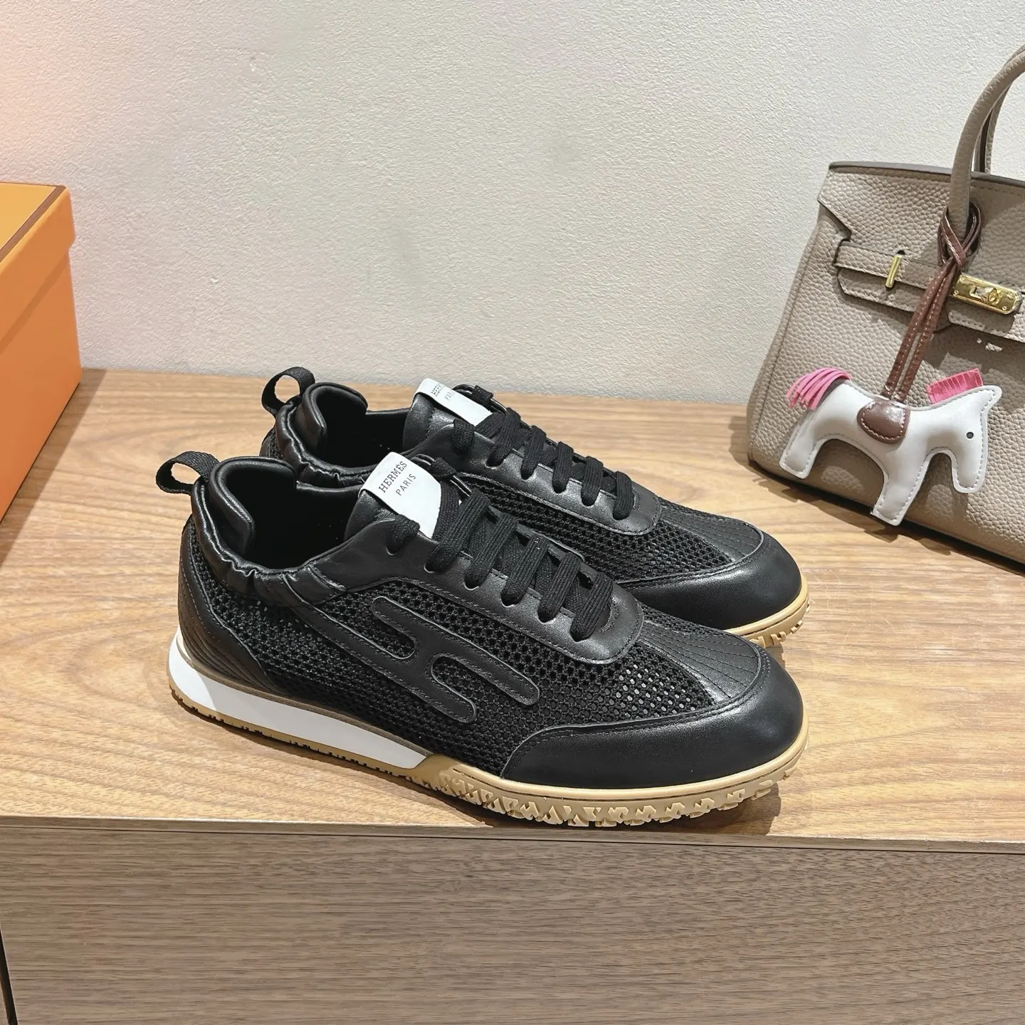 Hermès SS Sneakers