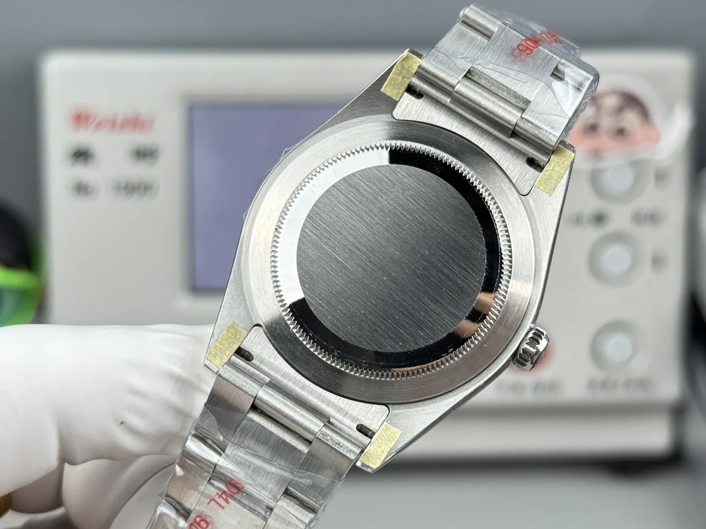 Watch Classic Image 9 Watch Classic Image 9