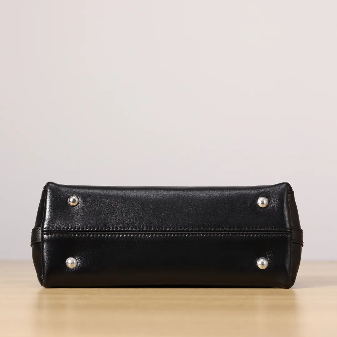 Chain Bag Leather