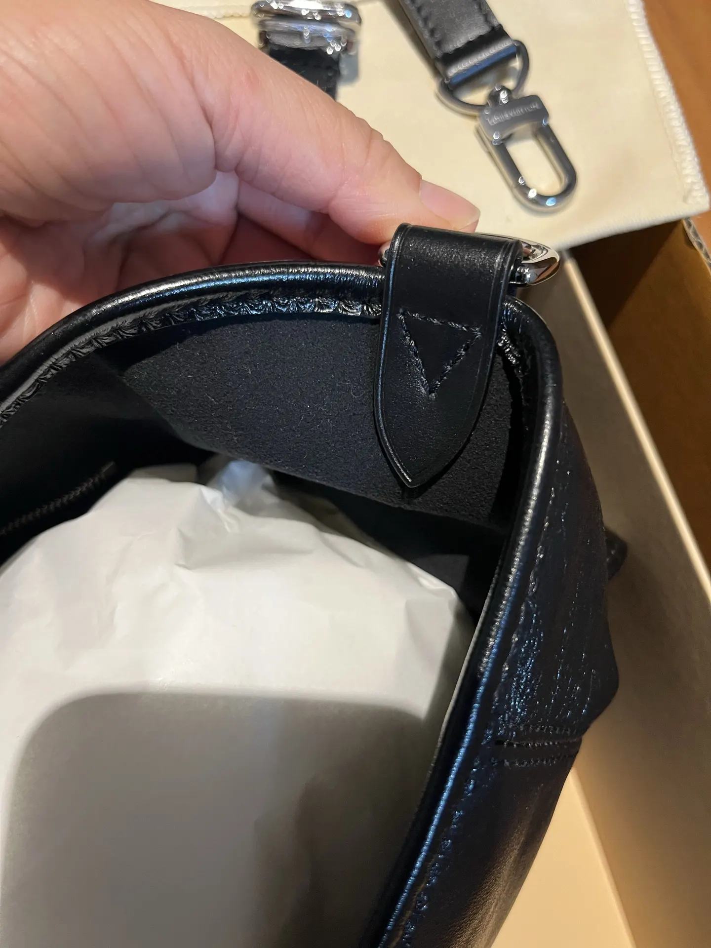CarryAll 羊皮 链条包 精致链条款
