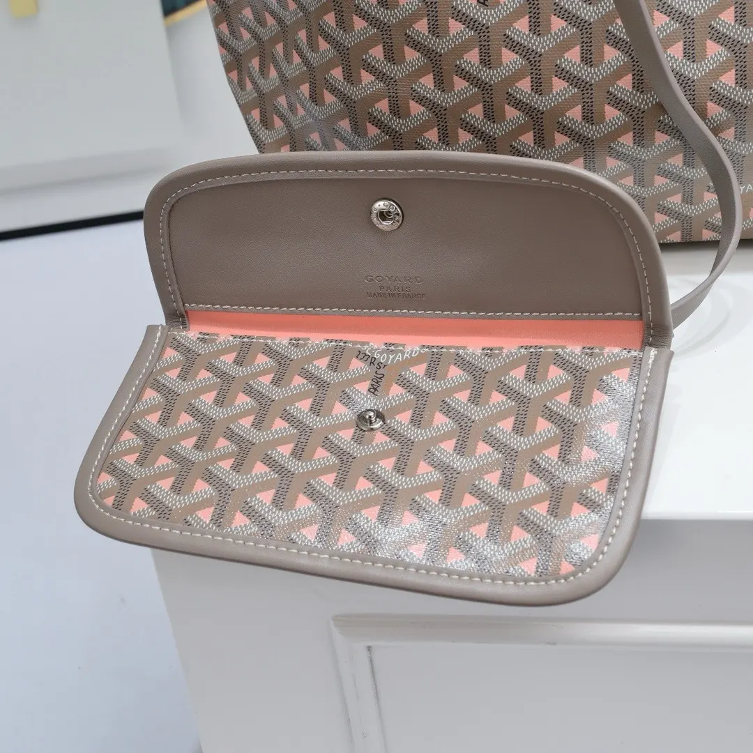 Goyard 藍色 粉色 帆布 腋下包 復古腋下背款(數字9) Goyard 藍色 粉色 帆布 腋下包 復古腋下背款(數字9)