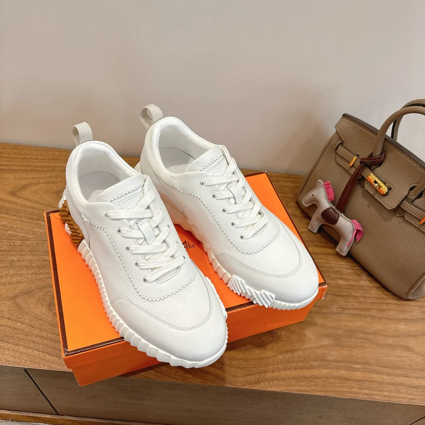 Hermès SS Sneakers