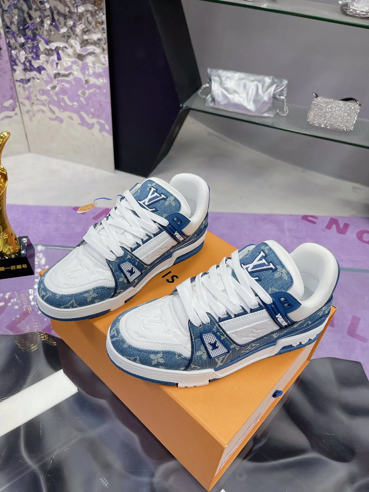 Louis Vuitton 运动鞋