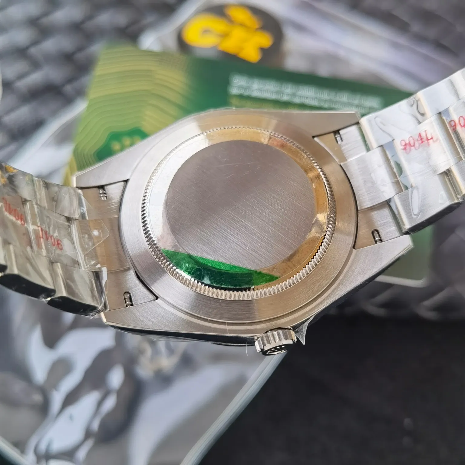 Watch Classic Image 9 Watch Classic Image 9