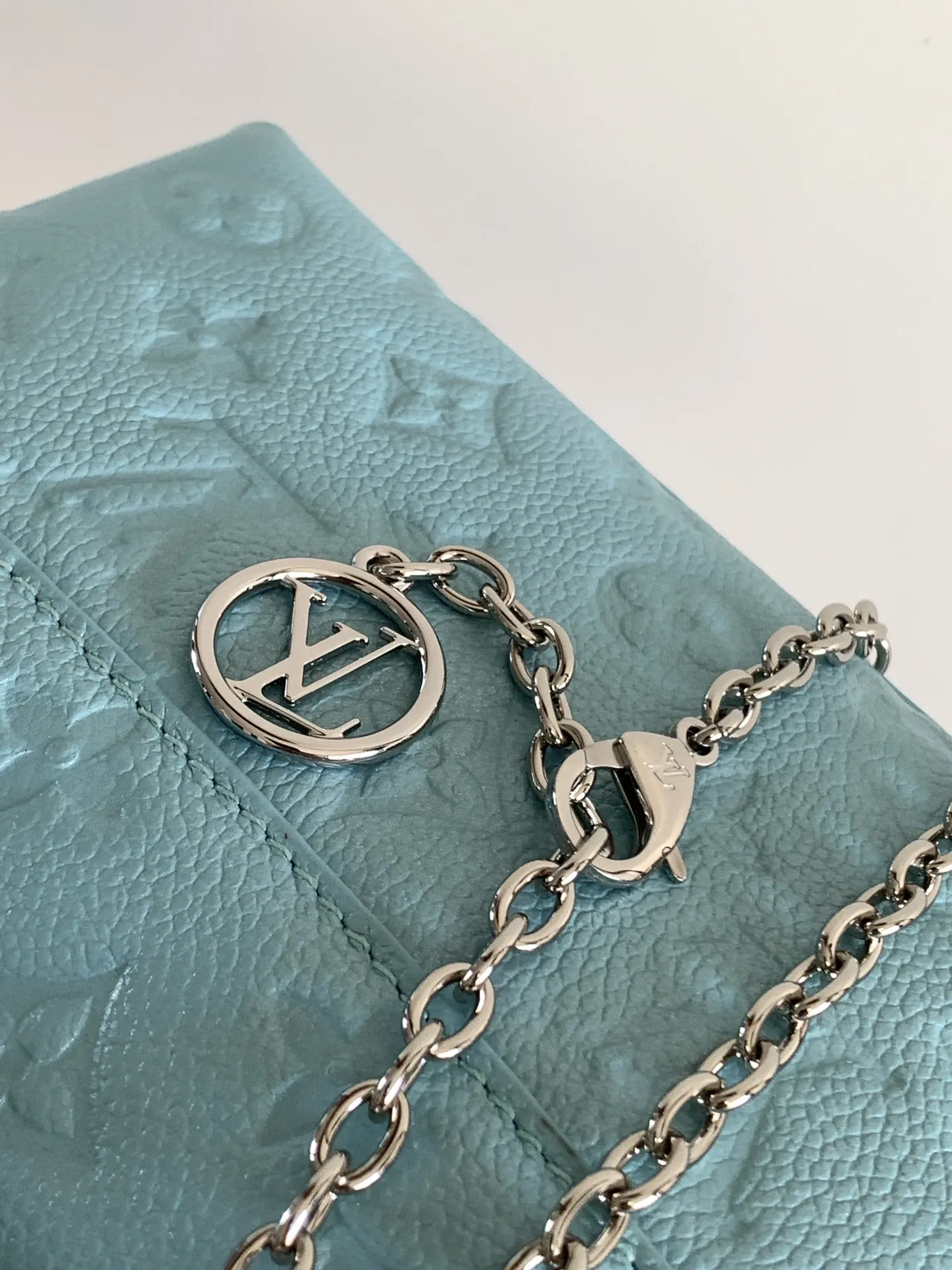 Chain Bag Leather Image 9 Chain Bag Leather Image 9
