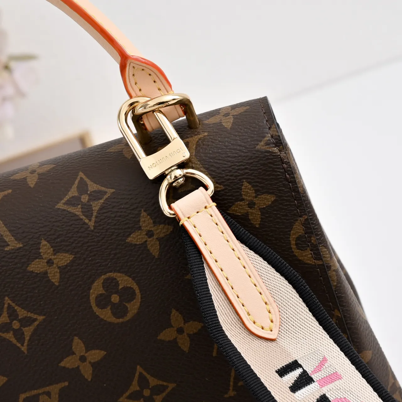 Louis Vuitton Crossbody Bag | ORBUYBAG