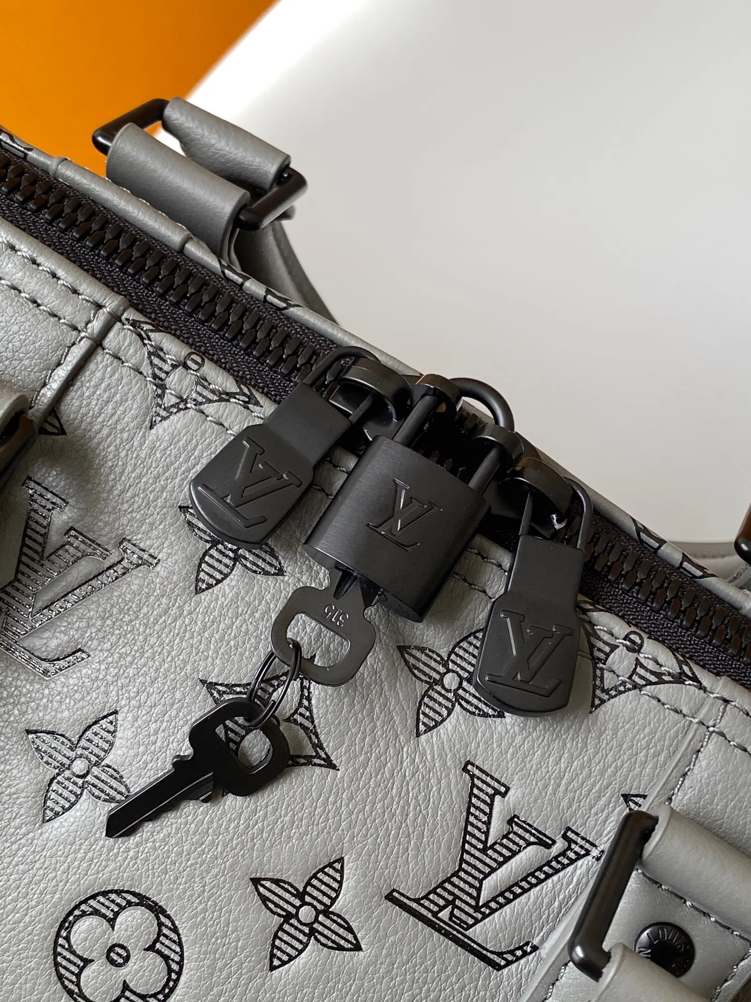LV Keepall 牛皮 旅行袋 大容量旅行款