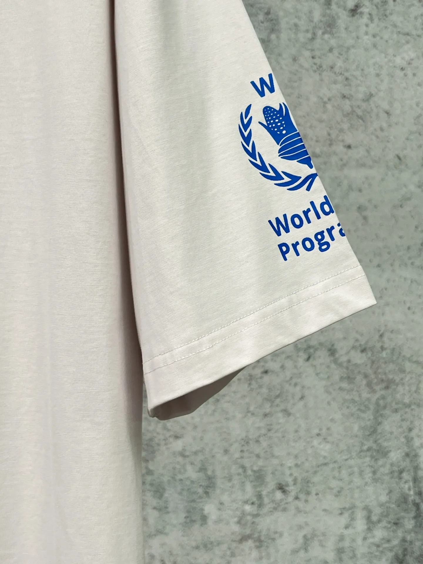 Balenciaga 黑色 纯棉 Logo 短袖T恤 宽松休闲