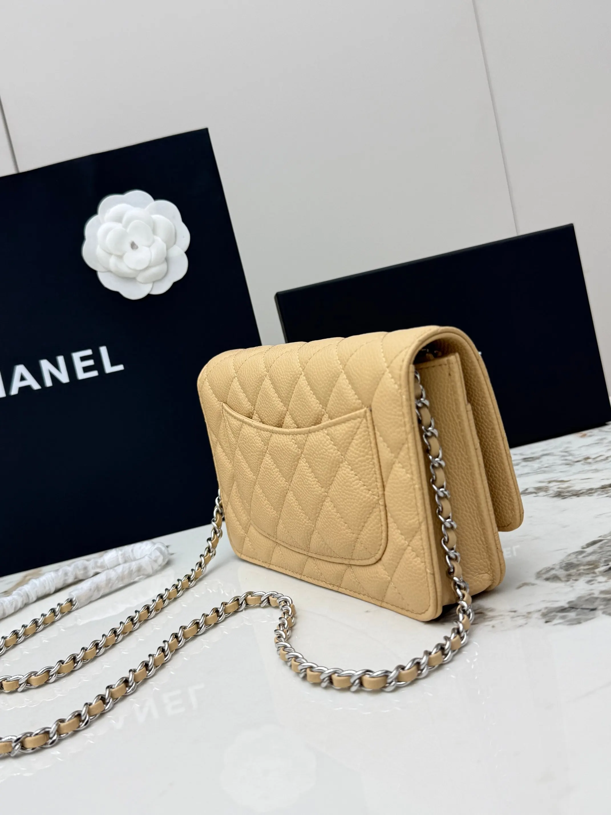 CHANEL 小牛皮 链条包 精致链条款