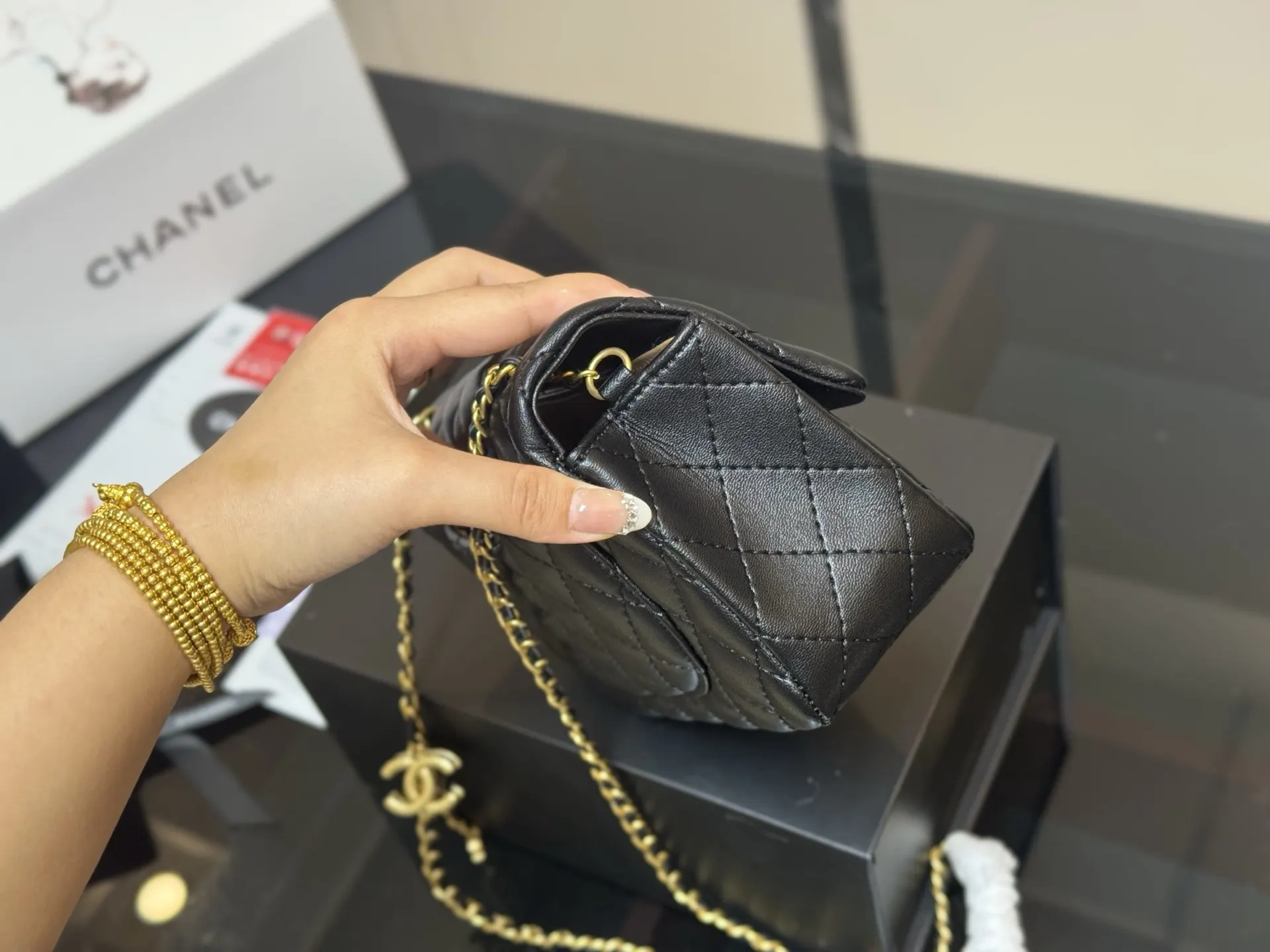 CHANEL 双c方 斜背包 輕便斜挎款