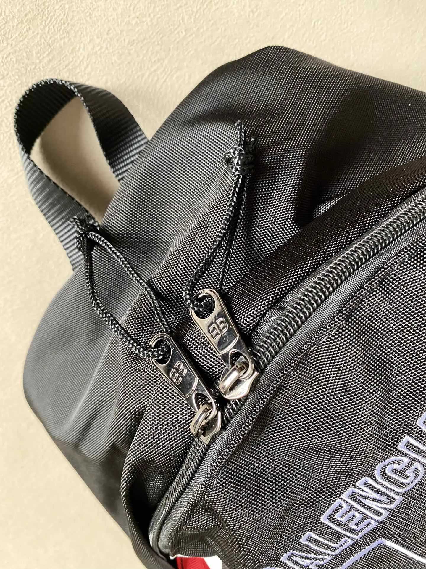 Balenciaga 黑色 帆布 雙肩包 实用雙肩款