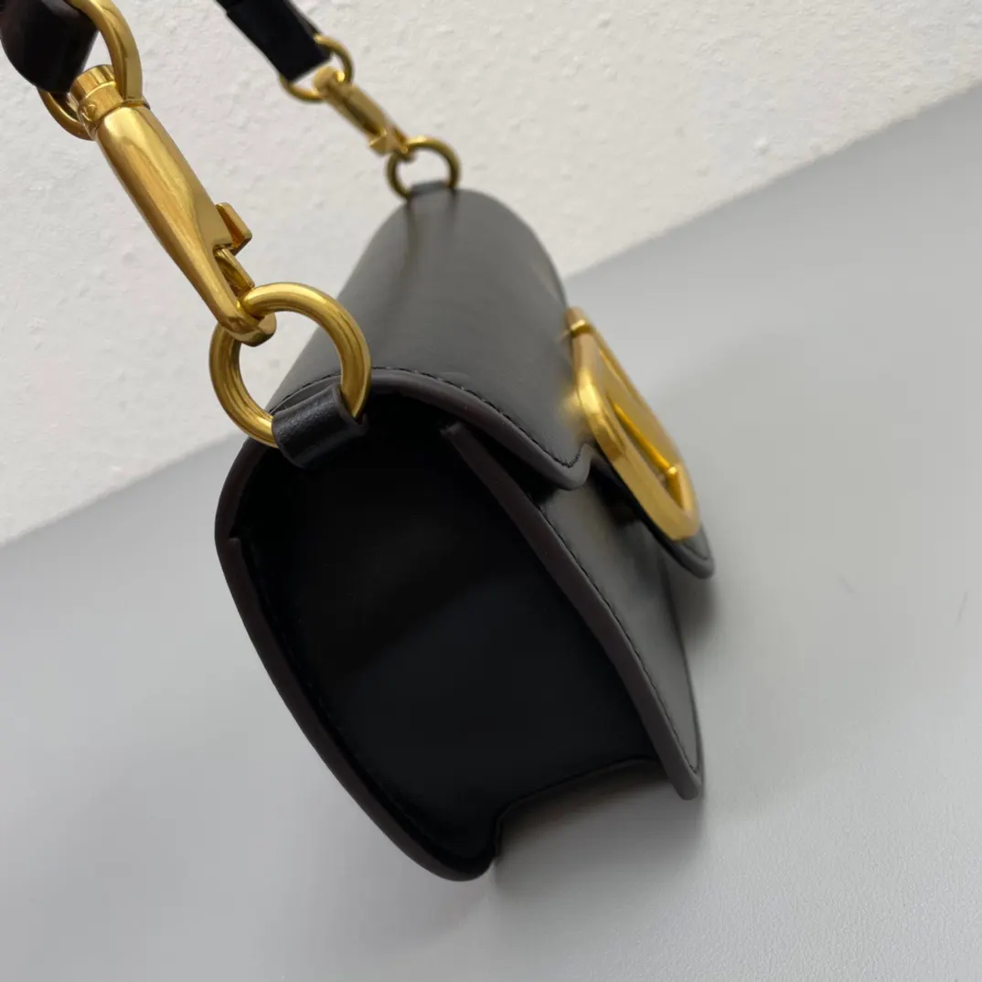 Valentino 小牛皮 雙肩包 实用雙肩款