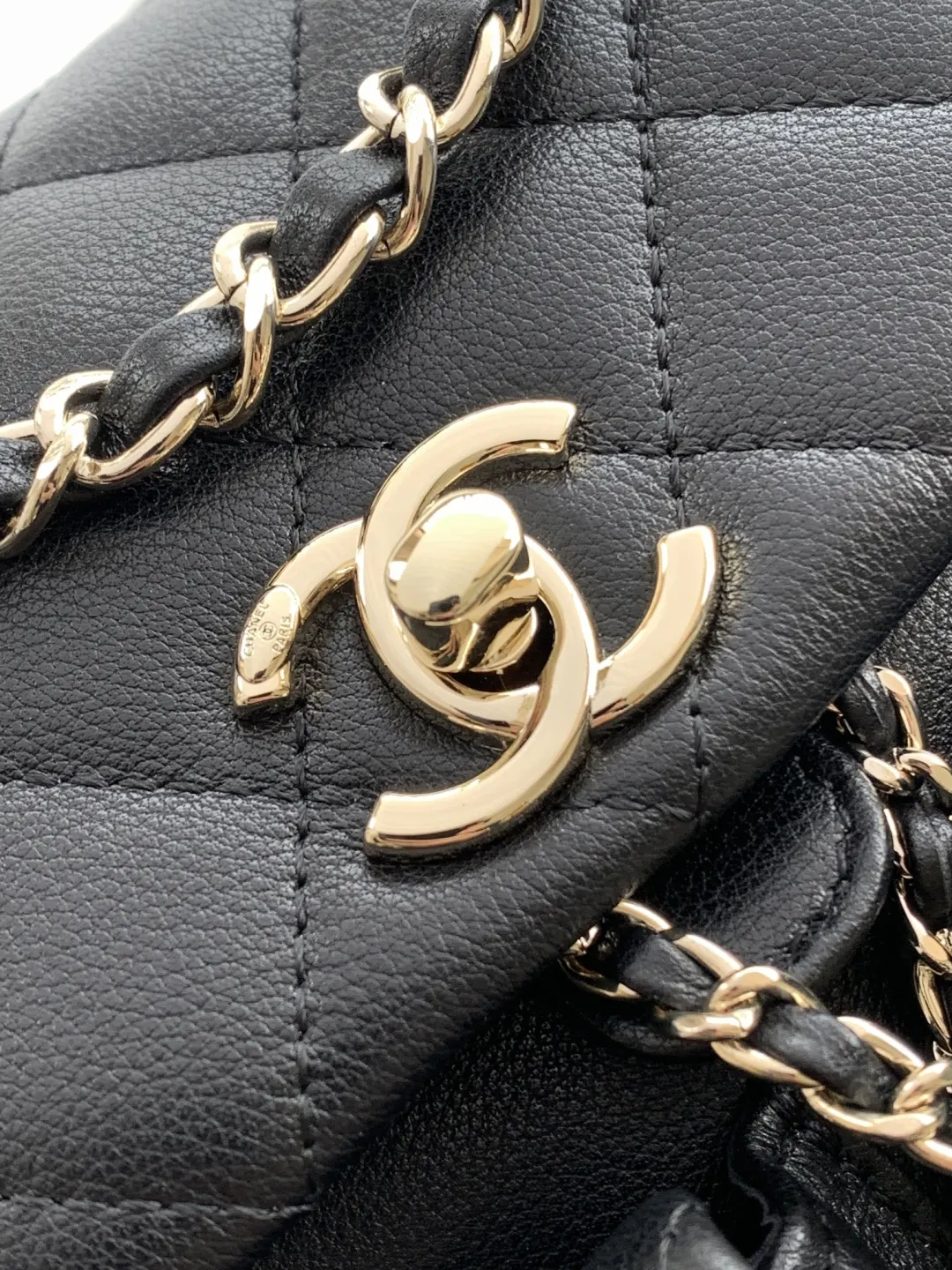 CHANEL 双肩包 实用双肩款