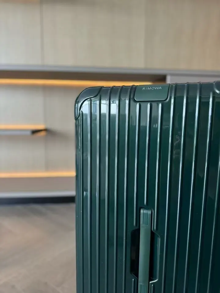 Green Suitcase Travel Lightweight
