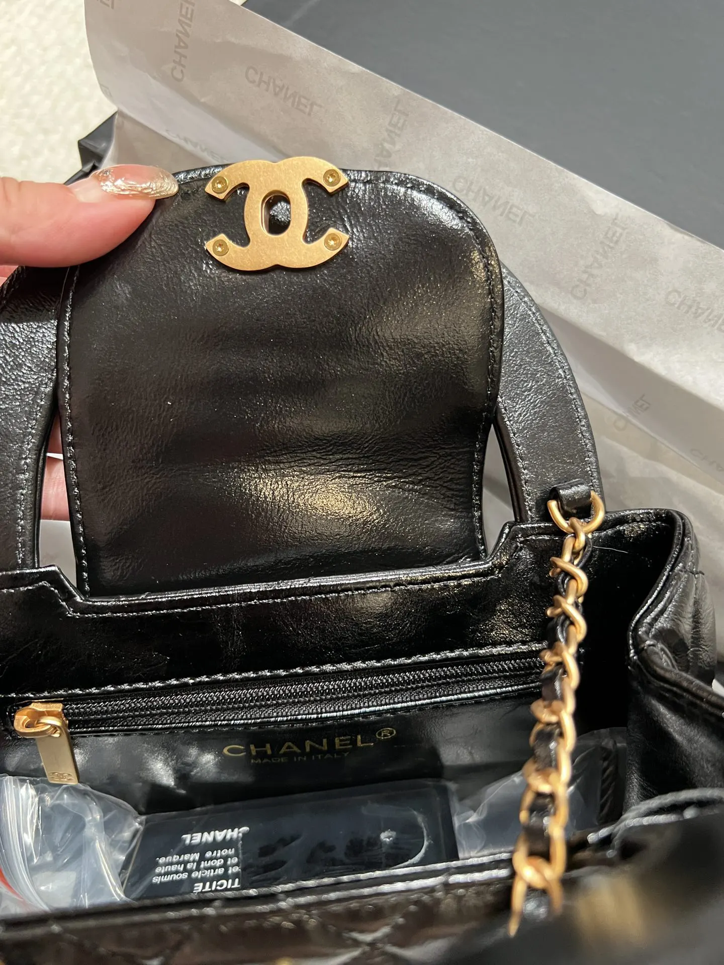 Chanel Black Chain Bag Image 9 Chanel Black Chain Bag Image 9