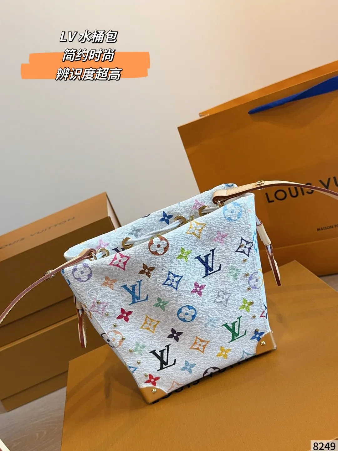 LV 帆布 小巧輕便 日常通勤或出街都很適合 收納包 旅行收納款