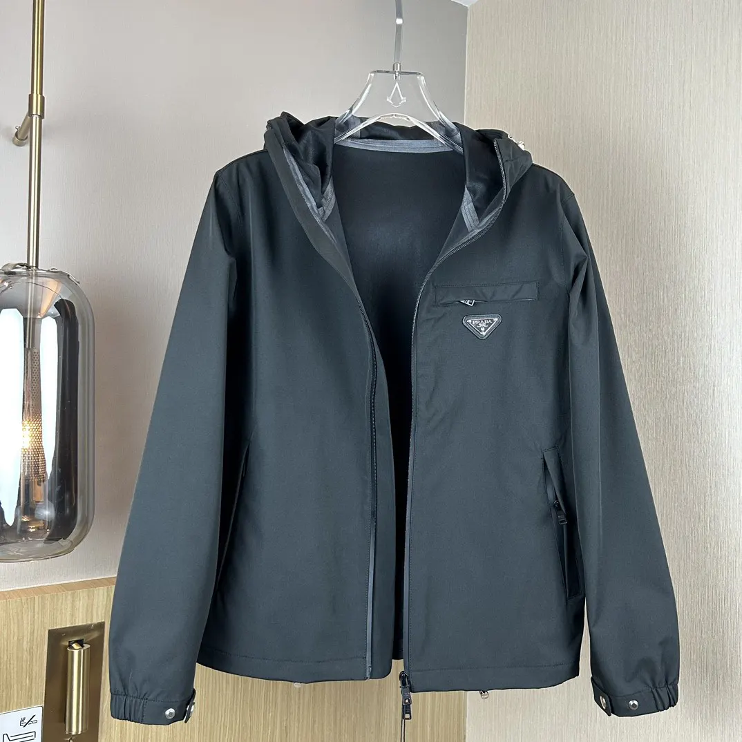 Prada 外套 通勤休闲