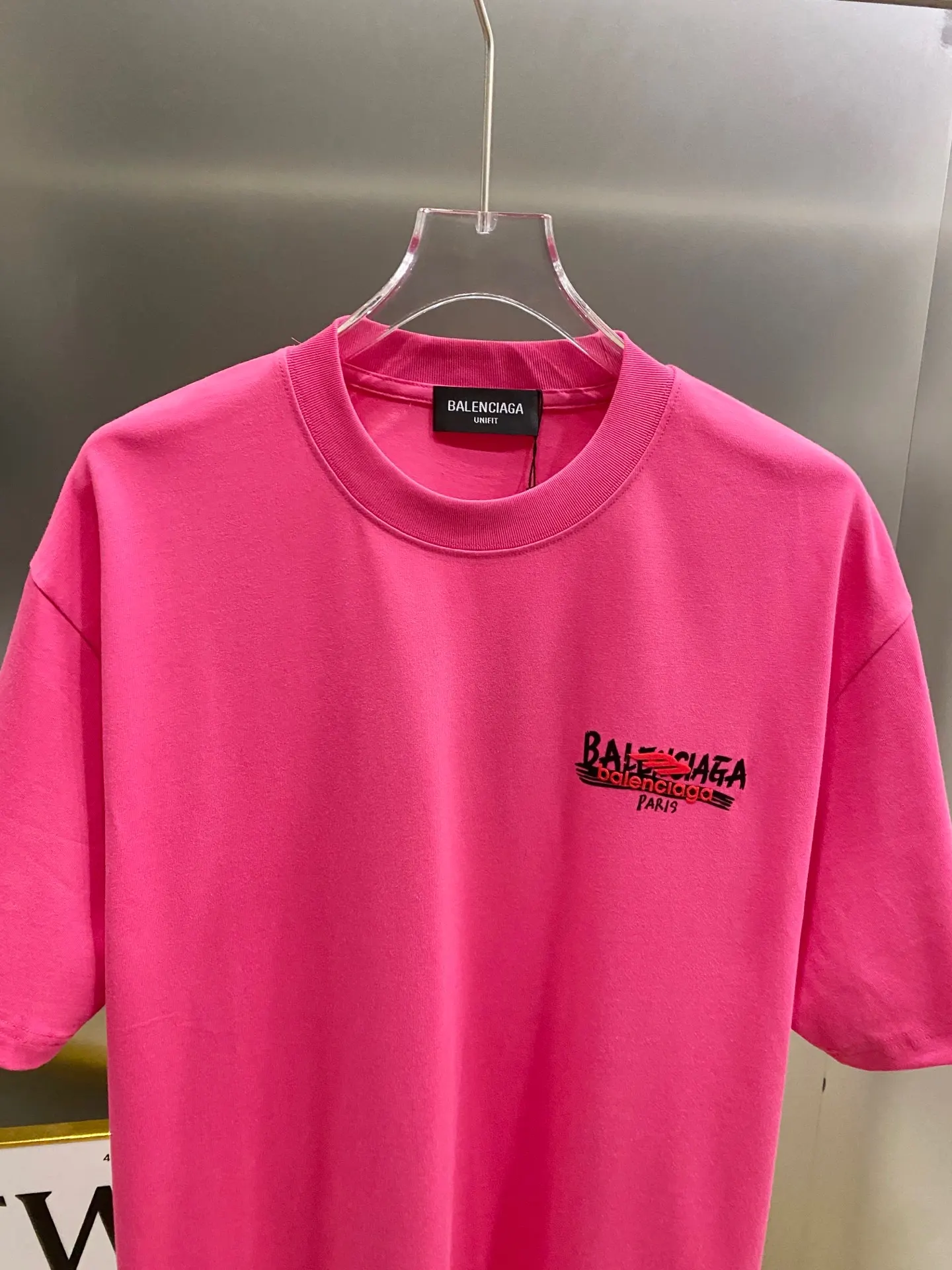 Balenciaga 塗鴉字母印花圓領短袖T恤 玫紅