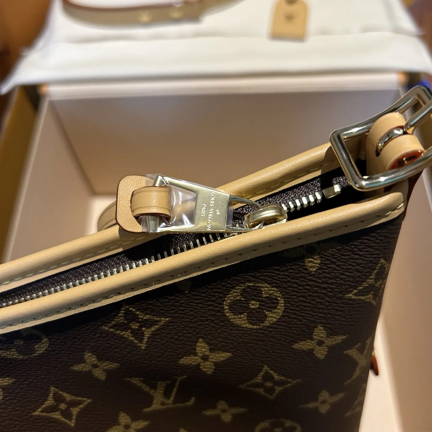 CarryAll 水桶包 休闲水桶款