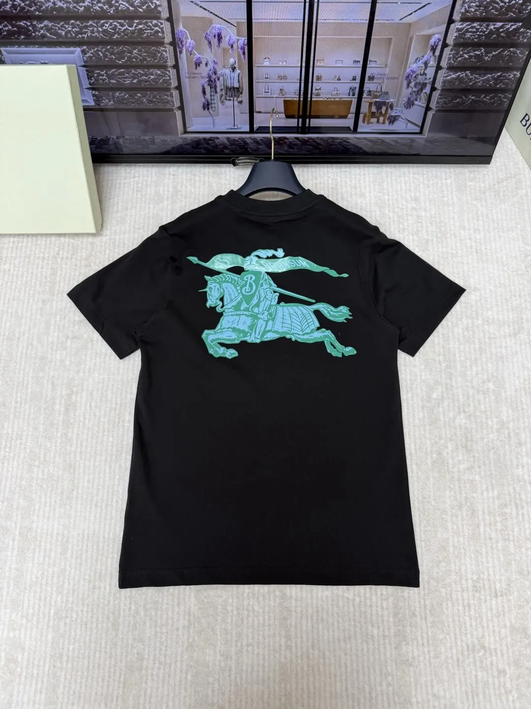 Burberry Black Print Short Sleeve T-Shirt Casual Versatile Style Image 2 Burberry Black Print Short Sleeve T-Shirt Casual Versatile Style Image 2