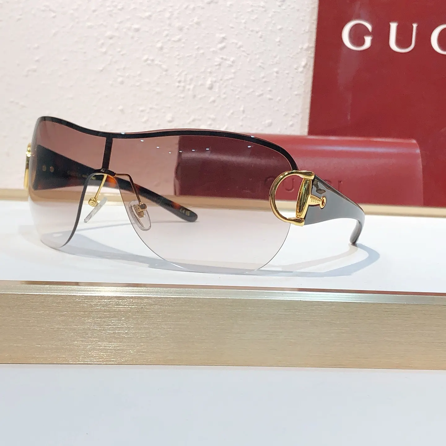 Gucci 墨镜 时尚防晒款 款19