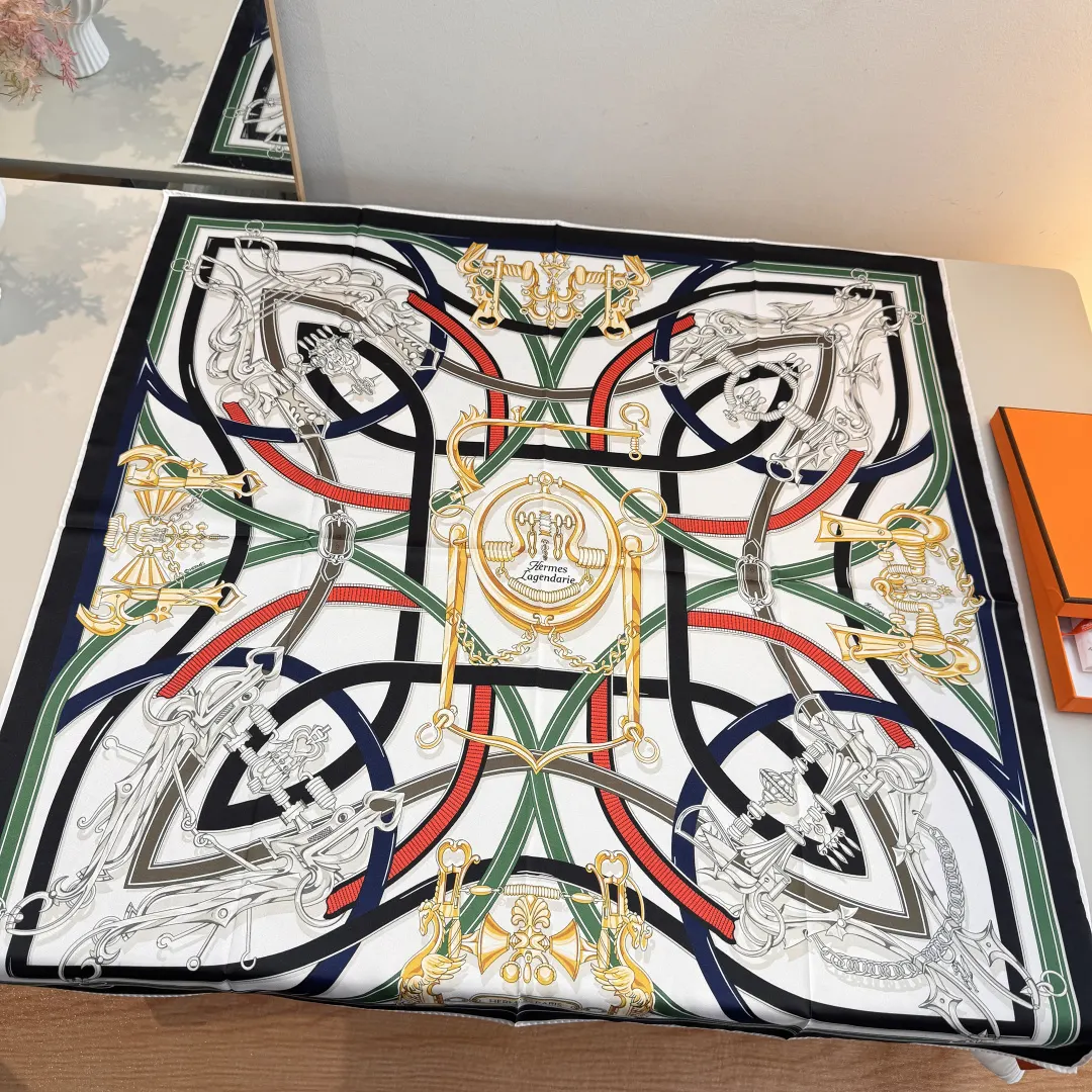 Hermès 丝巾 精致配饰