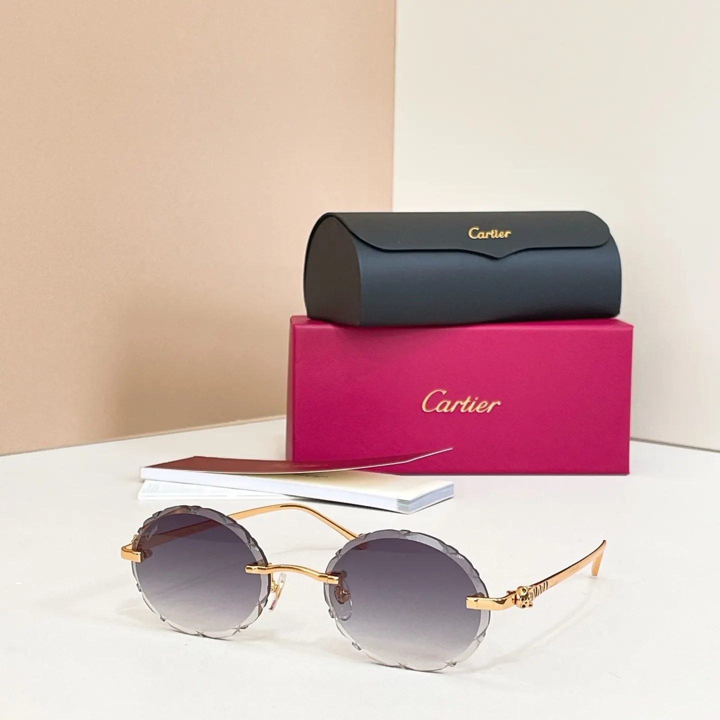 Cartier 墨镜 時尚防晒款