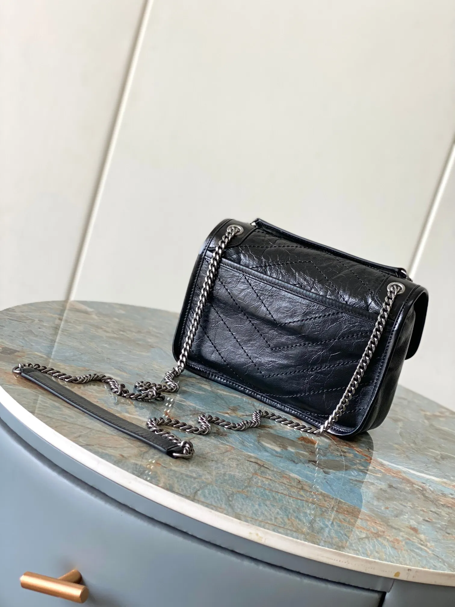 Crossbody Bag Lightweight Leather