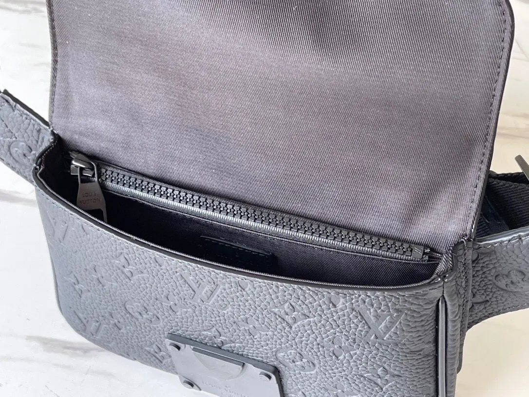 LV bag Image 8 LV bag Image 8