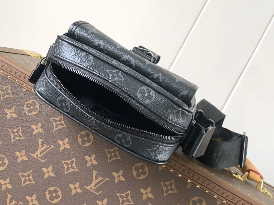 Louis Vuitton Organizer Pouch Travel Canvas Image 9 Louis Vuitton Organizer Pouch Travel Canvas Image 9