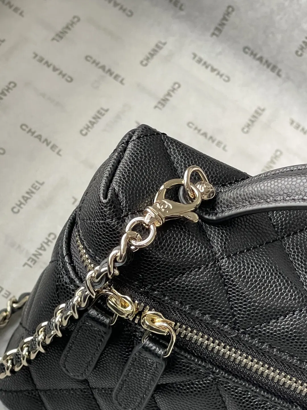 金色 小牛皮 链条包 精致链条款