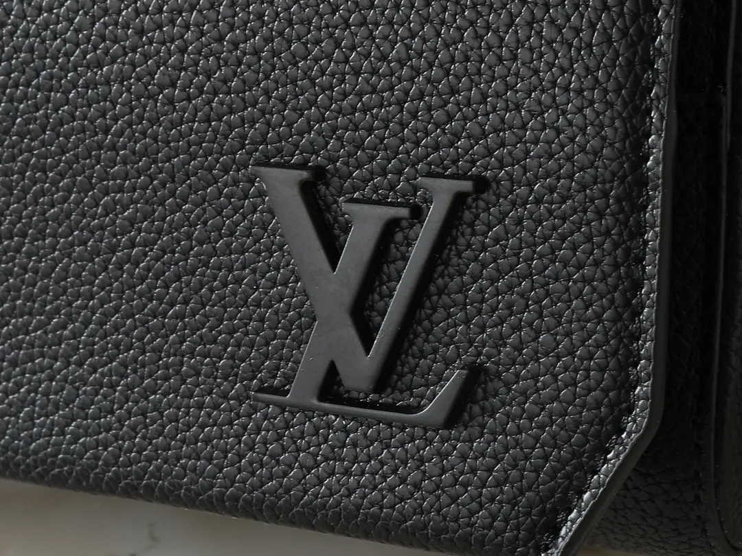 LV 黑色 藍色 牛皮 收納包 旅行收納款