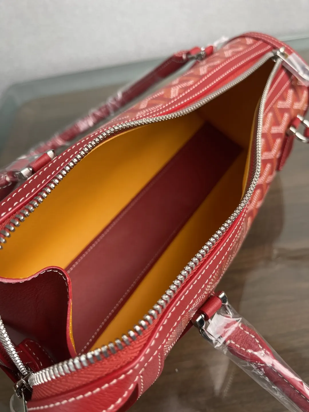 Goyard Red Blue Hobo Shoulder Bag Vintage Leather