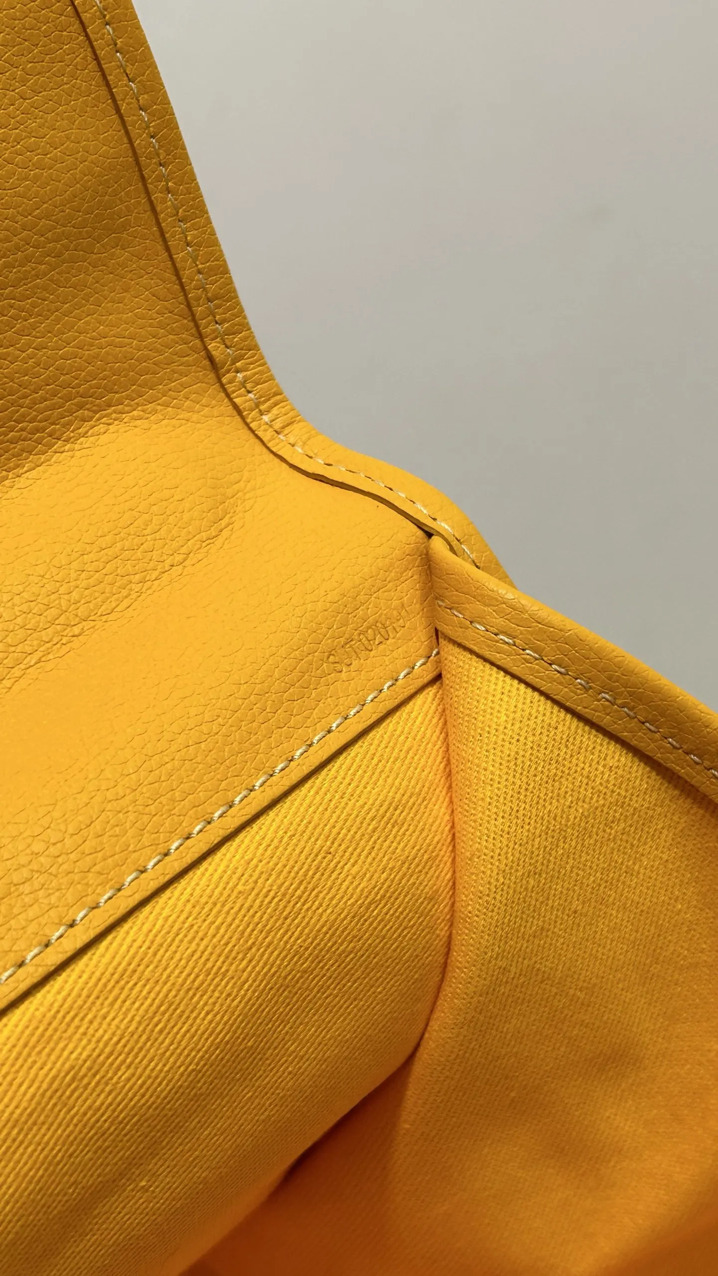 Goyard 戈雅折叠 ～级高 ～ 戈雅 最新 雙肩包 实用雙肩款