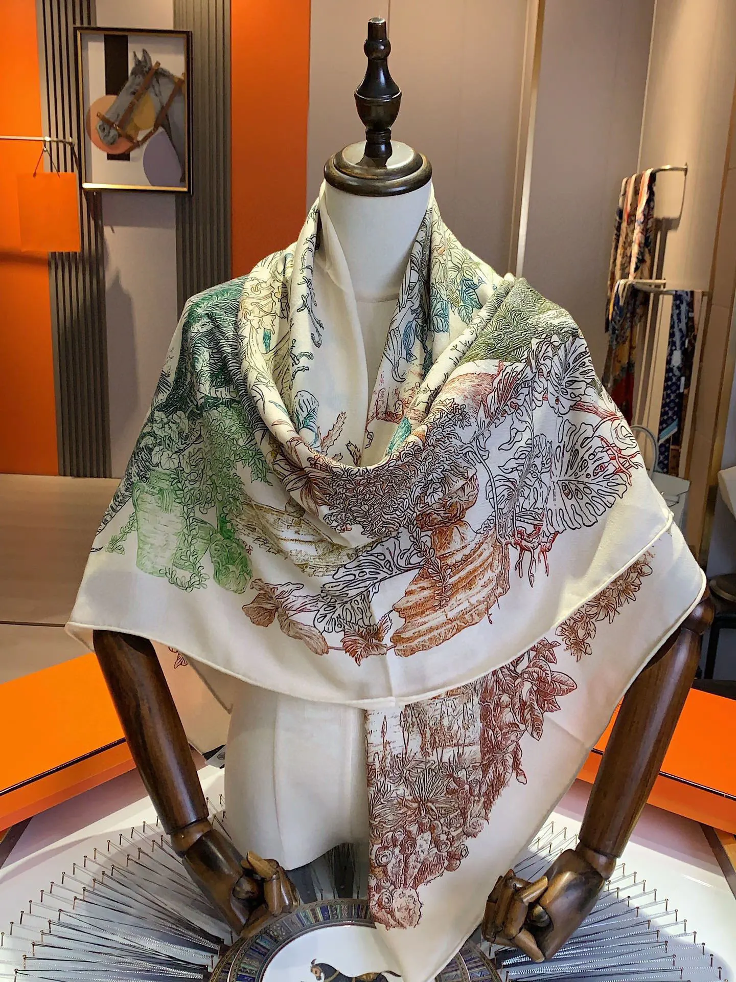 Hermès 丝巾 精致配饰