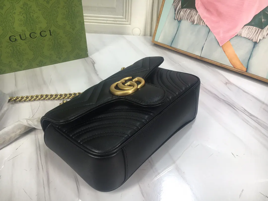 Gucci Marmont 牛皮鏈條包 單肩斜挎
