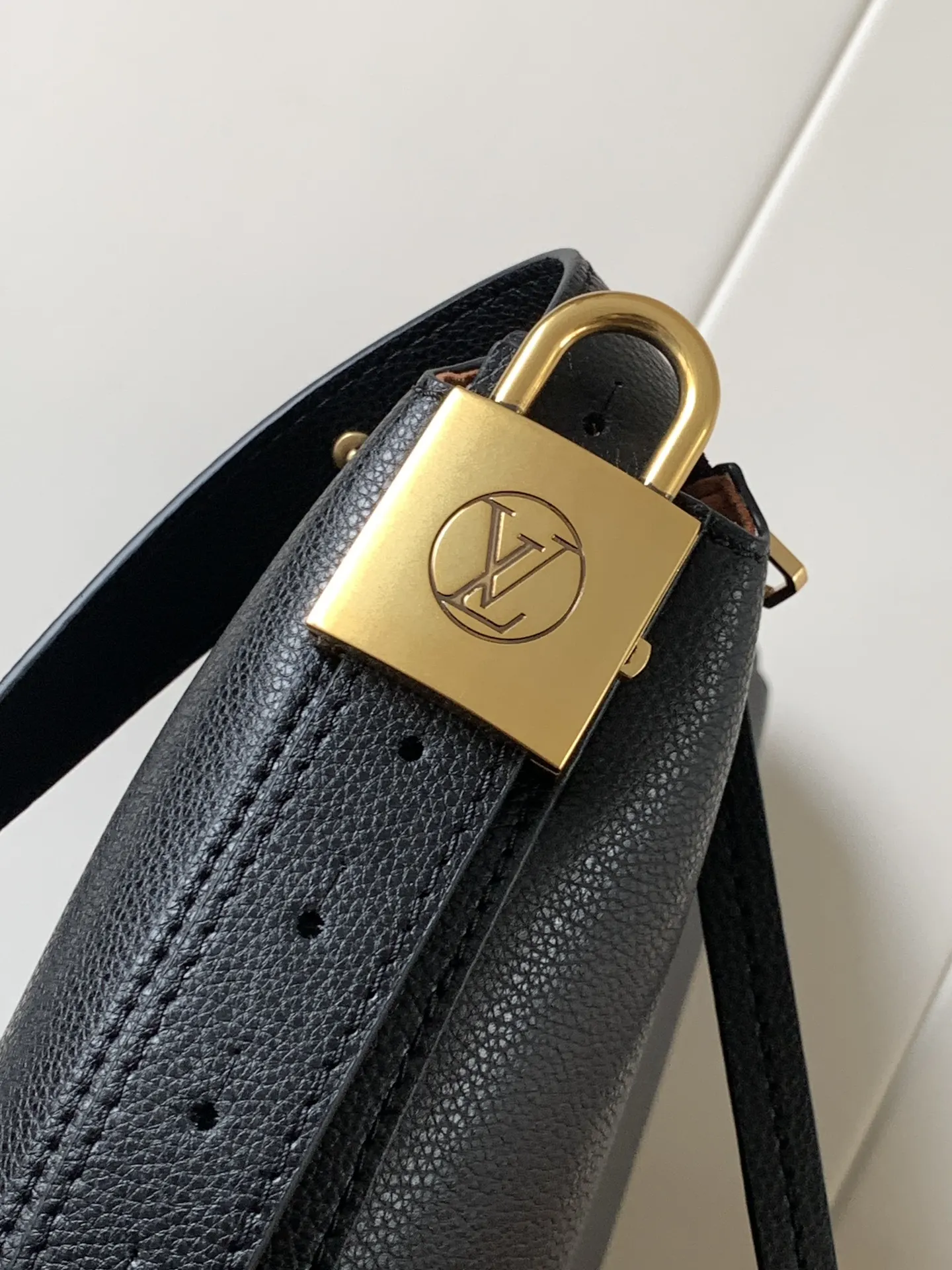 黑色 棕色 牛皮 棕色 黑 收納包 旅行收納款