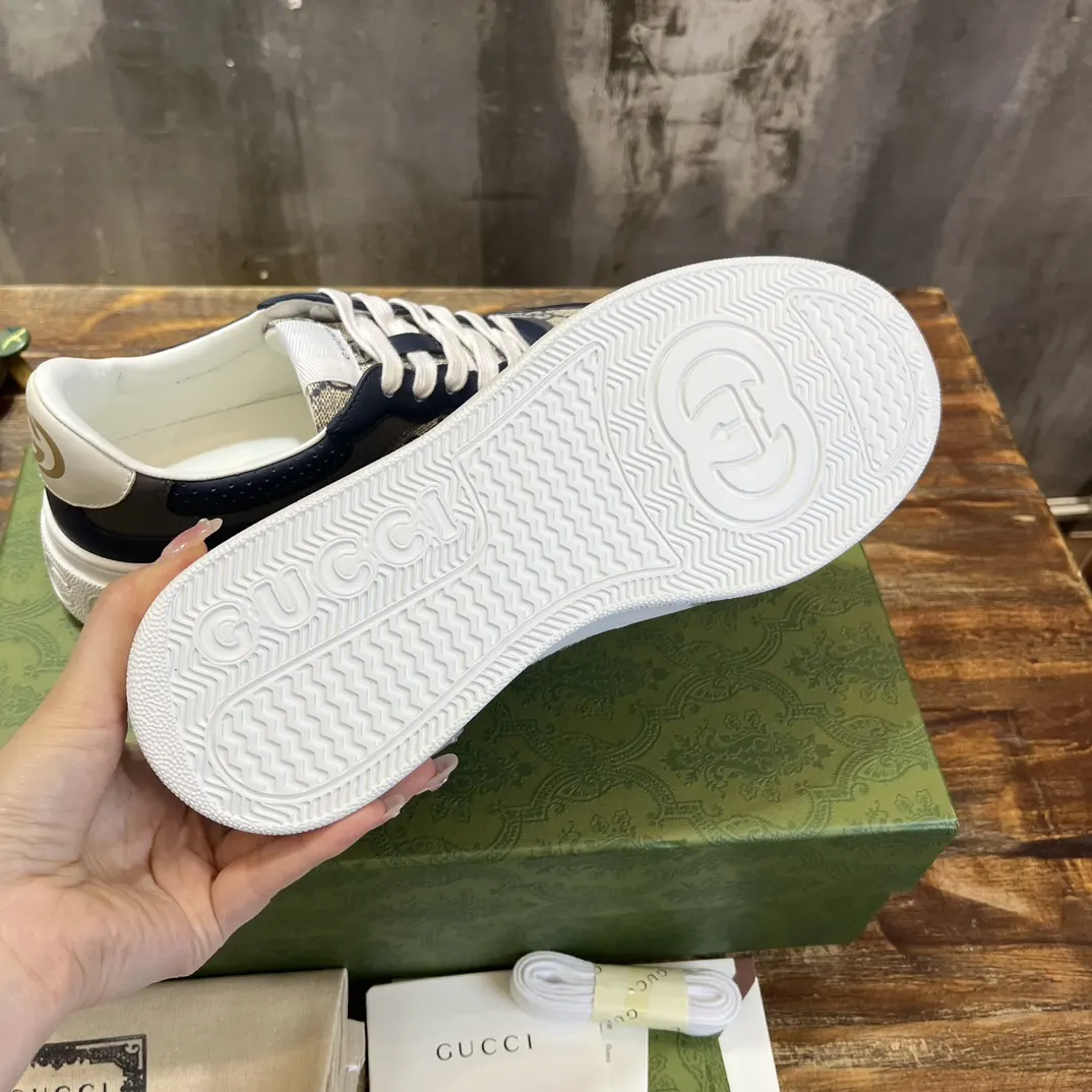 Gucci Logo休闲运动鞋